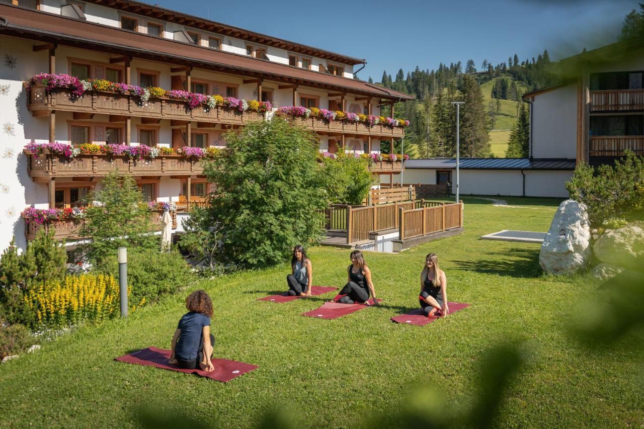 Moseralm Dolomiti Spa Resort Nova Levante Extérieur photo